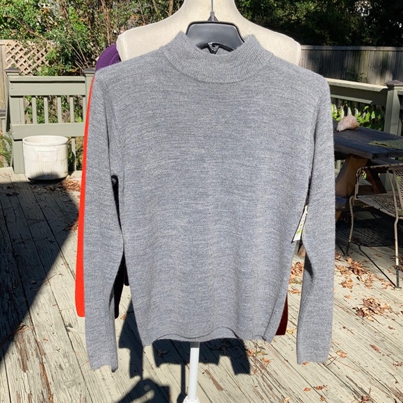 2 NWT 1 Worn Bundle - Picture 6 of 14